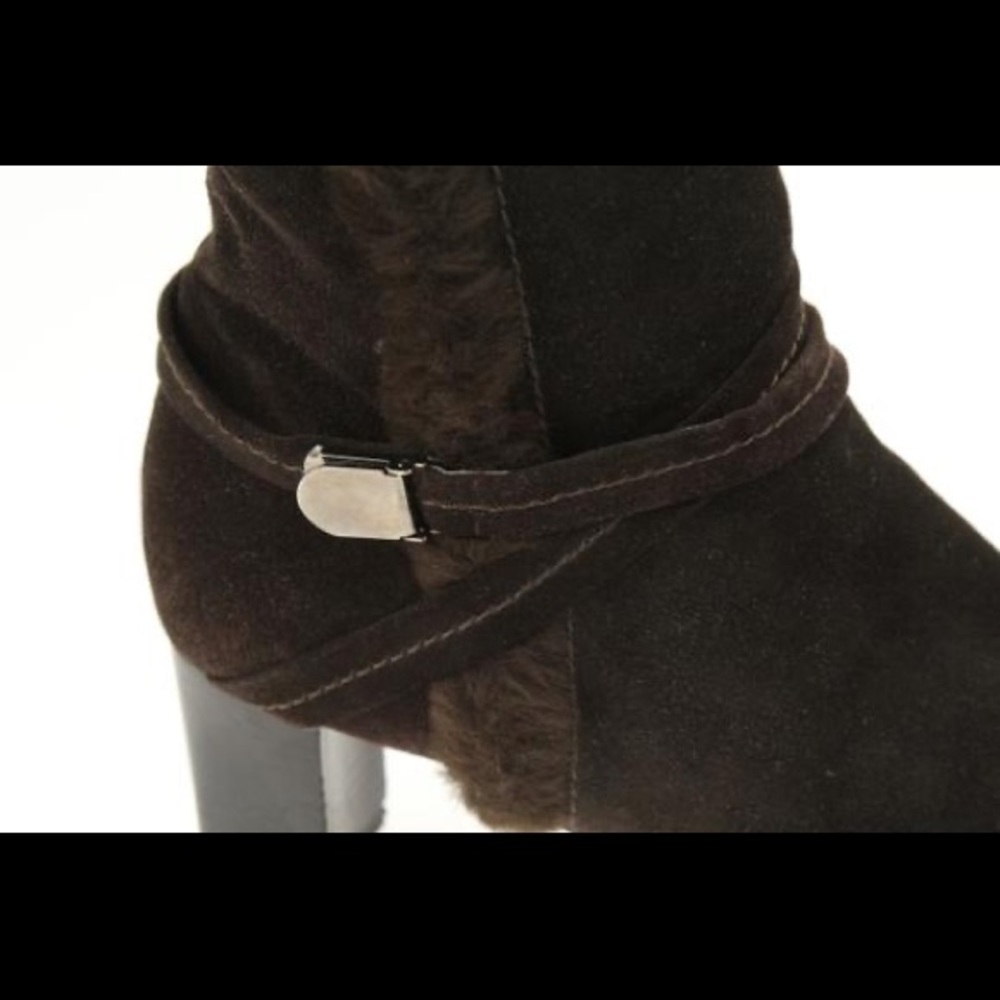 Stuart Weitzman Brown Suede boots - Picture 4 of 8